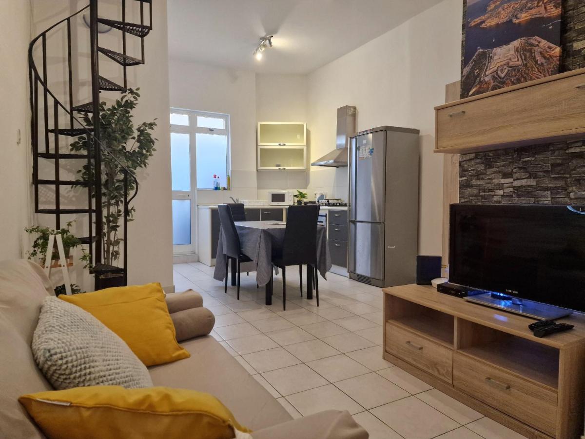 Balesa Property - Modern Duplex House In Central Sliema Eksteriør billede